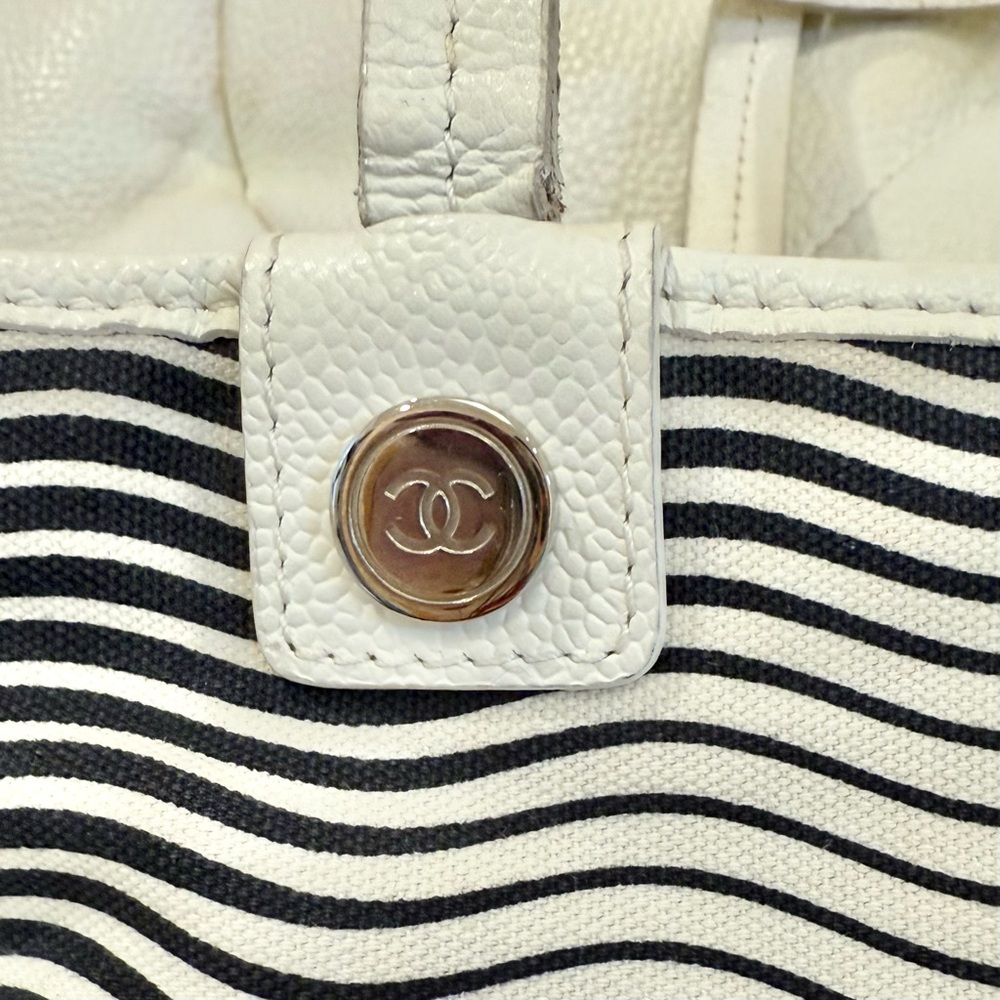 Chanel Tote Bag - Picture 10 of 11